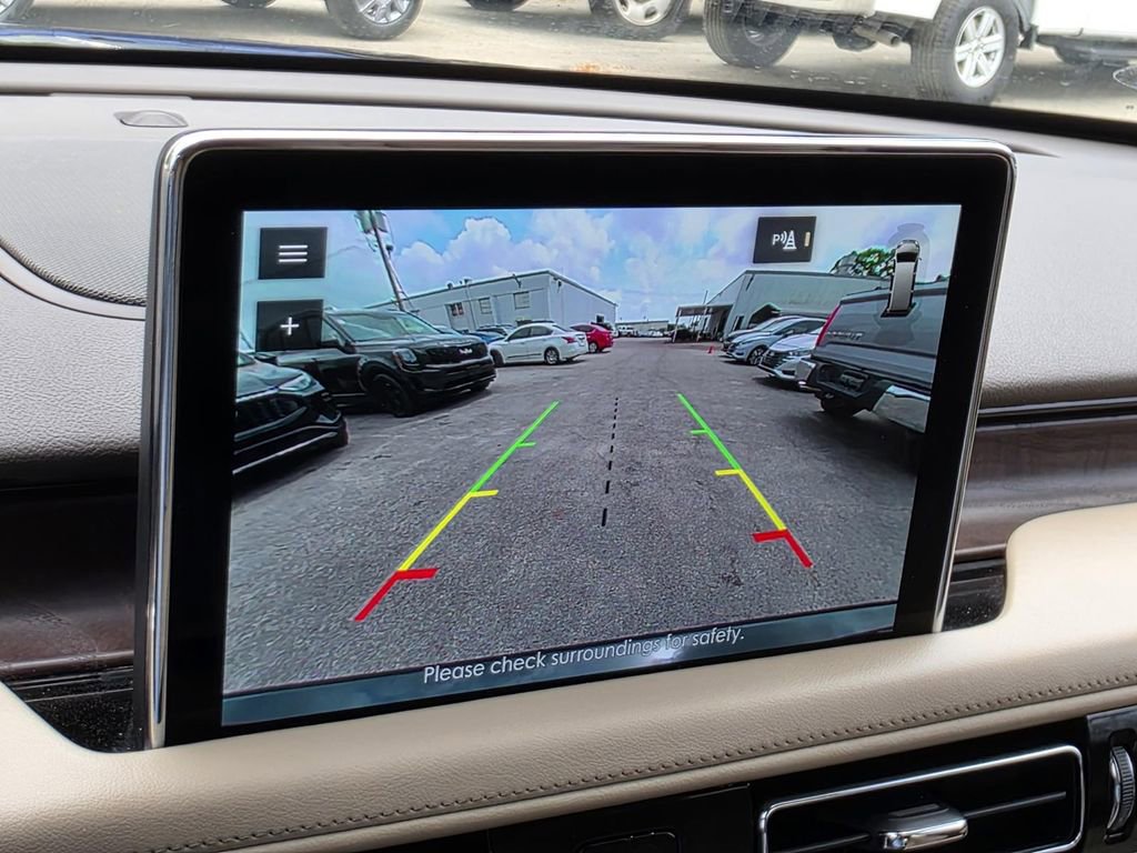 Used 2022 Lincoln Aviator Grand Touring w/ Elements Package Plus image 21