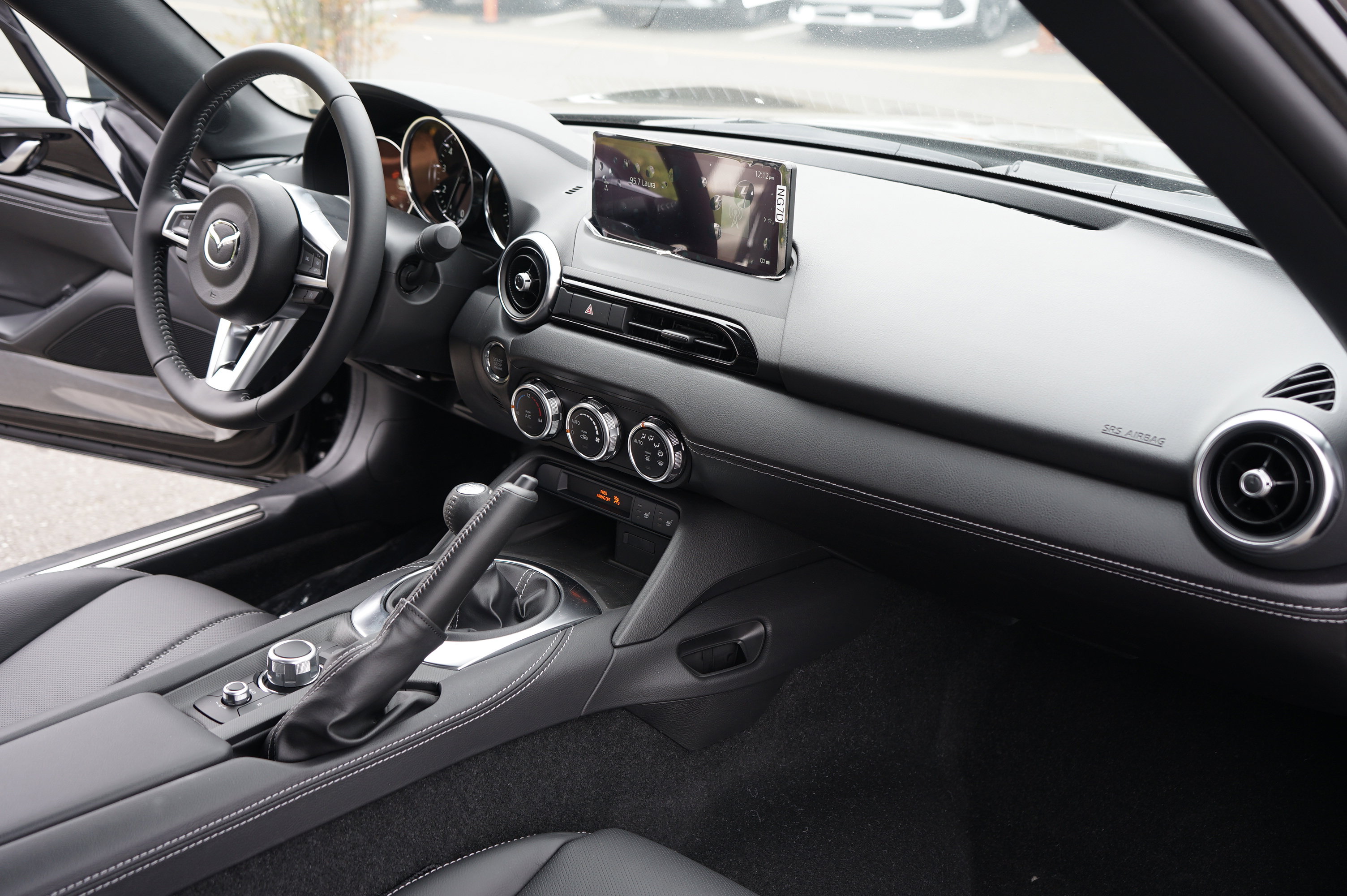 New 2025 MAZDA MX-5 Miata Grand Touring w/ Weather Package image 12