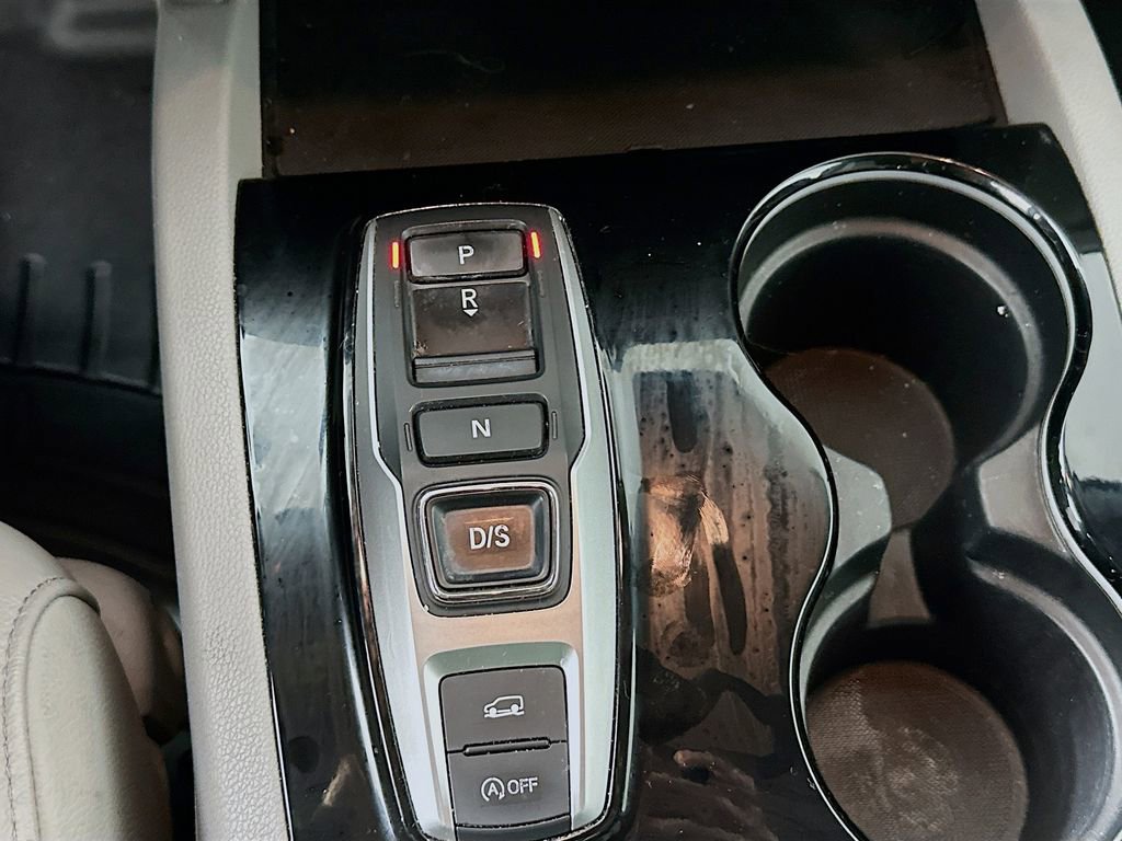 Used 2019 Honda Pilot Touring image 17