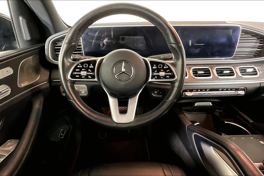 Used 2022 Mercedes-Benz GLE 350 4MATIC w/ Premium Package image 4