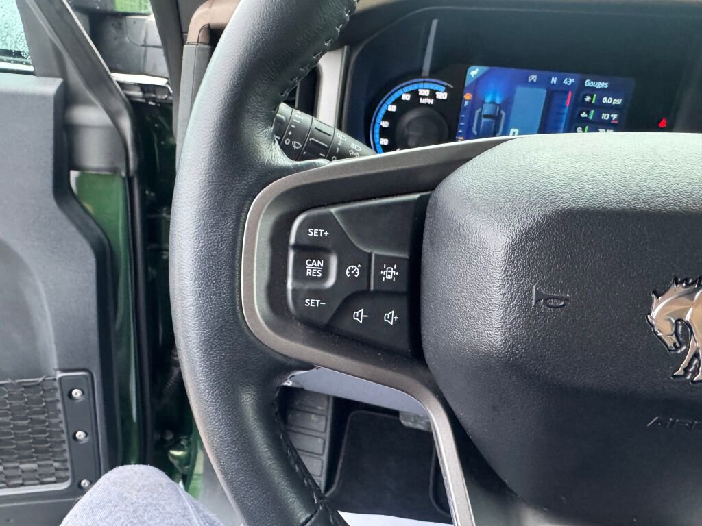 Used 2023 Ford Bronco Outer Banks w/ Sasquatch Package image 10