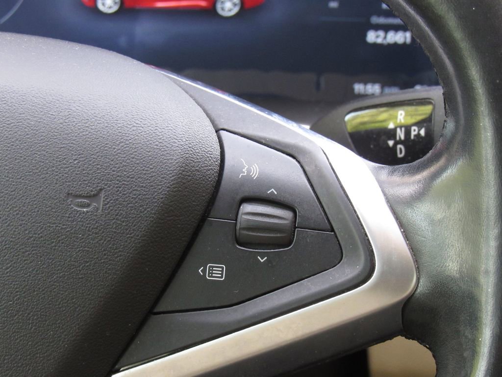 Used 2015 Tesla Model S 85D image 26