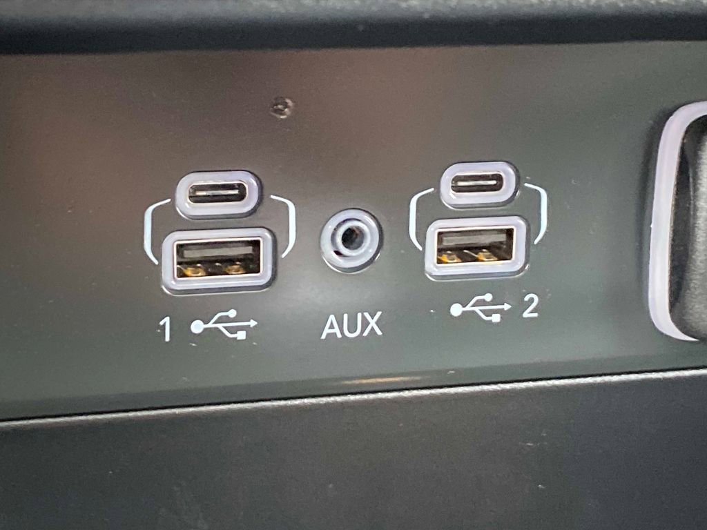 Certified 2025 Jeep Grand Cherokee Laredo X AWD/4WD image 30