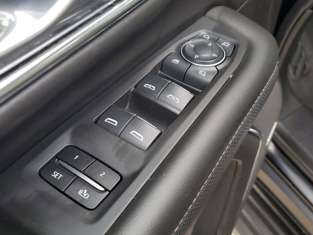 Used 2024 Chevrolet Suburban Premier AWD/4WD image 22