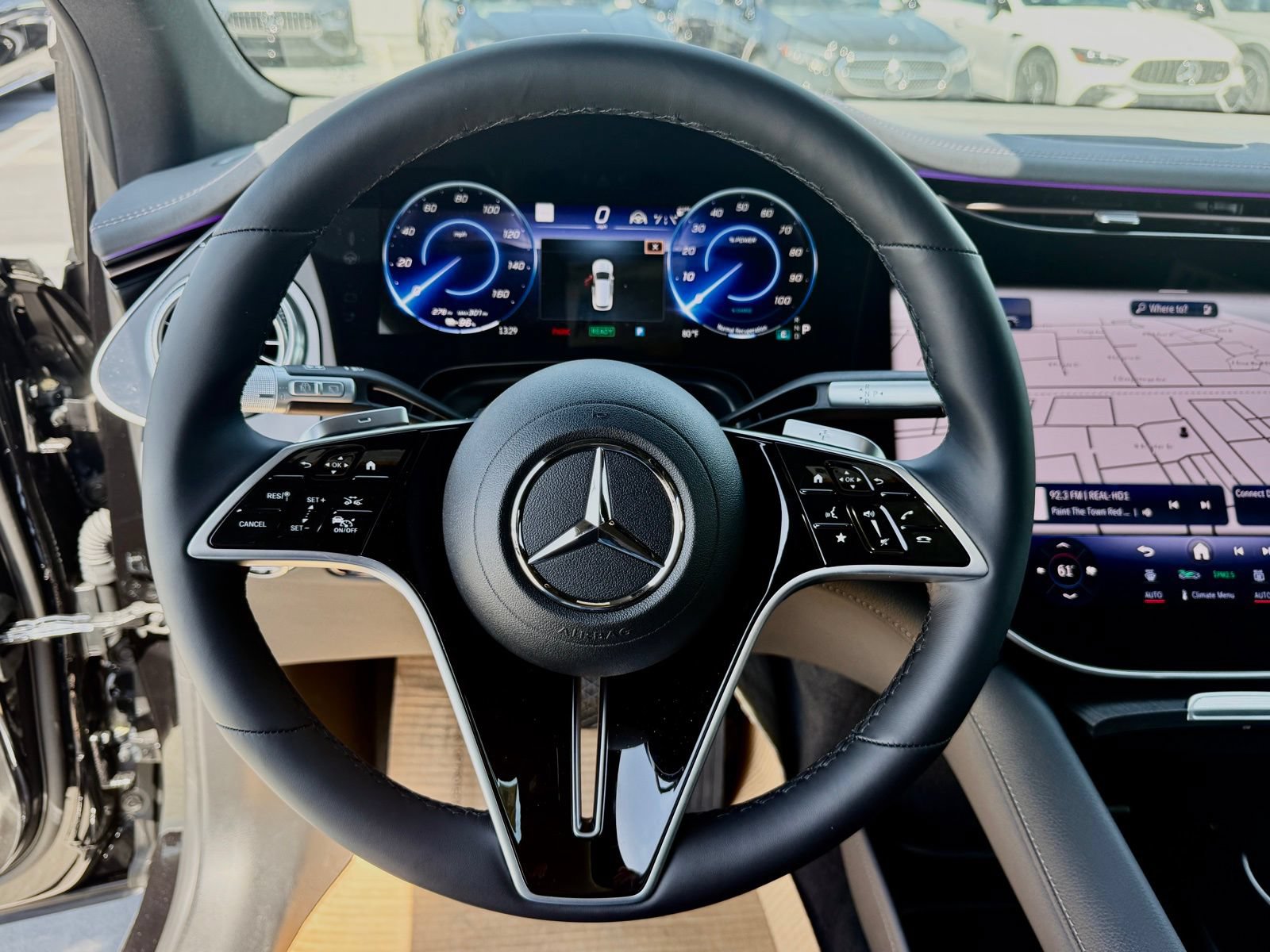 New 2026 Mercedes-Benz EQS 550 4MATIC SUV image 23
