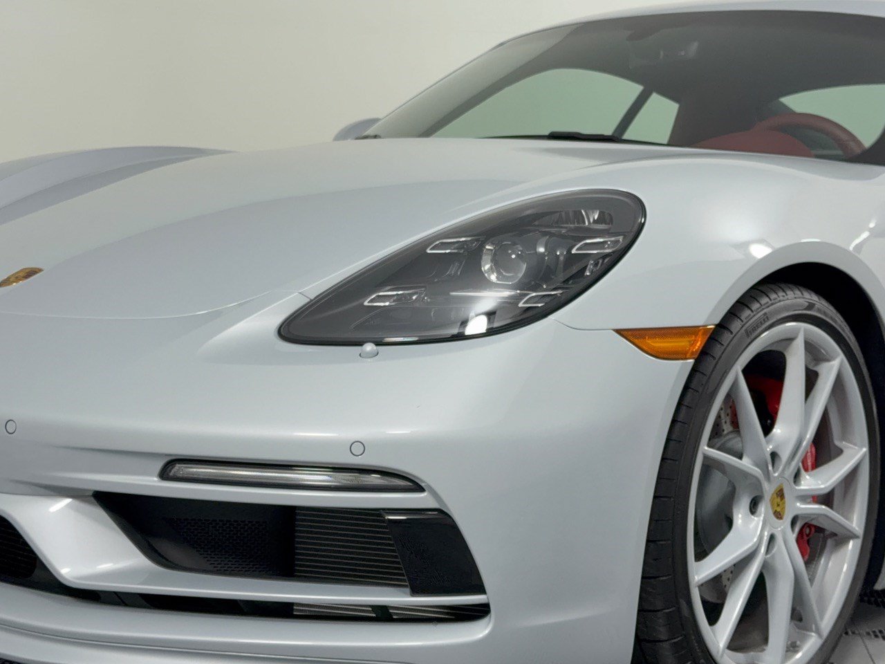 Certified 2025 Porsche 718 Cayman S RWD image 12