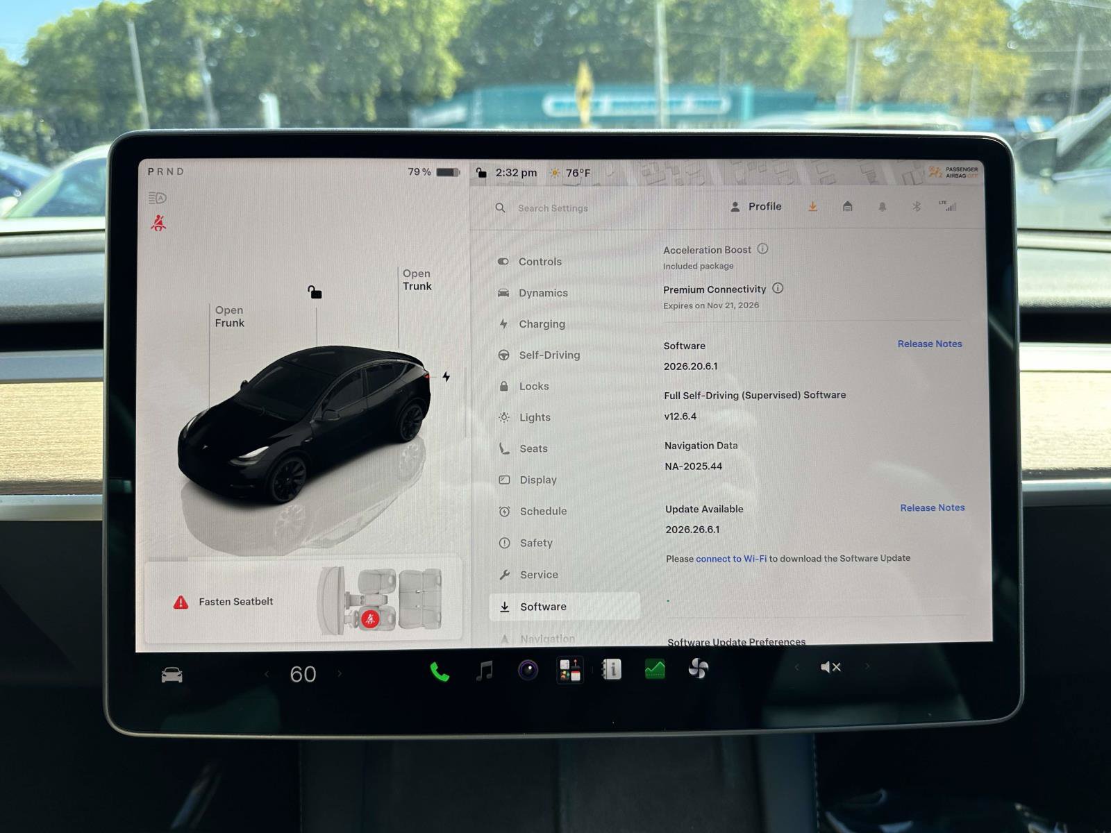 Used 2022 Tesla Model Y Long Range AWD/4WD image 31