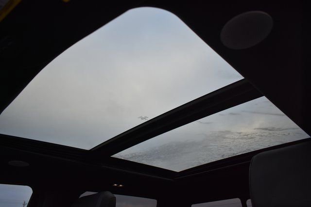 Used 2023 Ford F150 Lariat w/ Equipment Group 502A High image 45