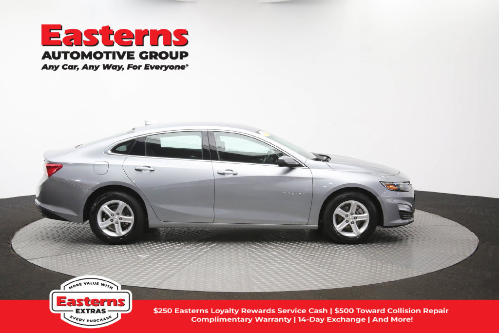 Used 2024 Chevrolet Malibu LT FWD image 47