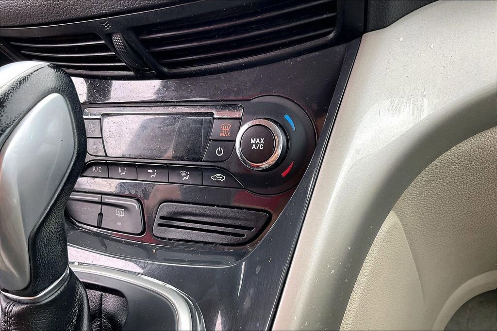 Used 2013 Ford Escape SEL image 28