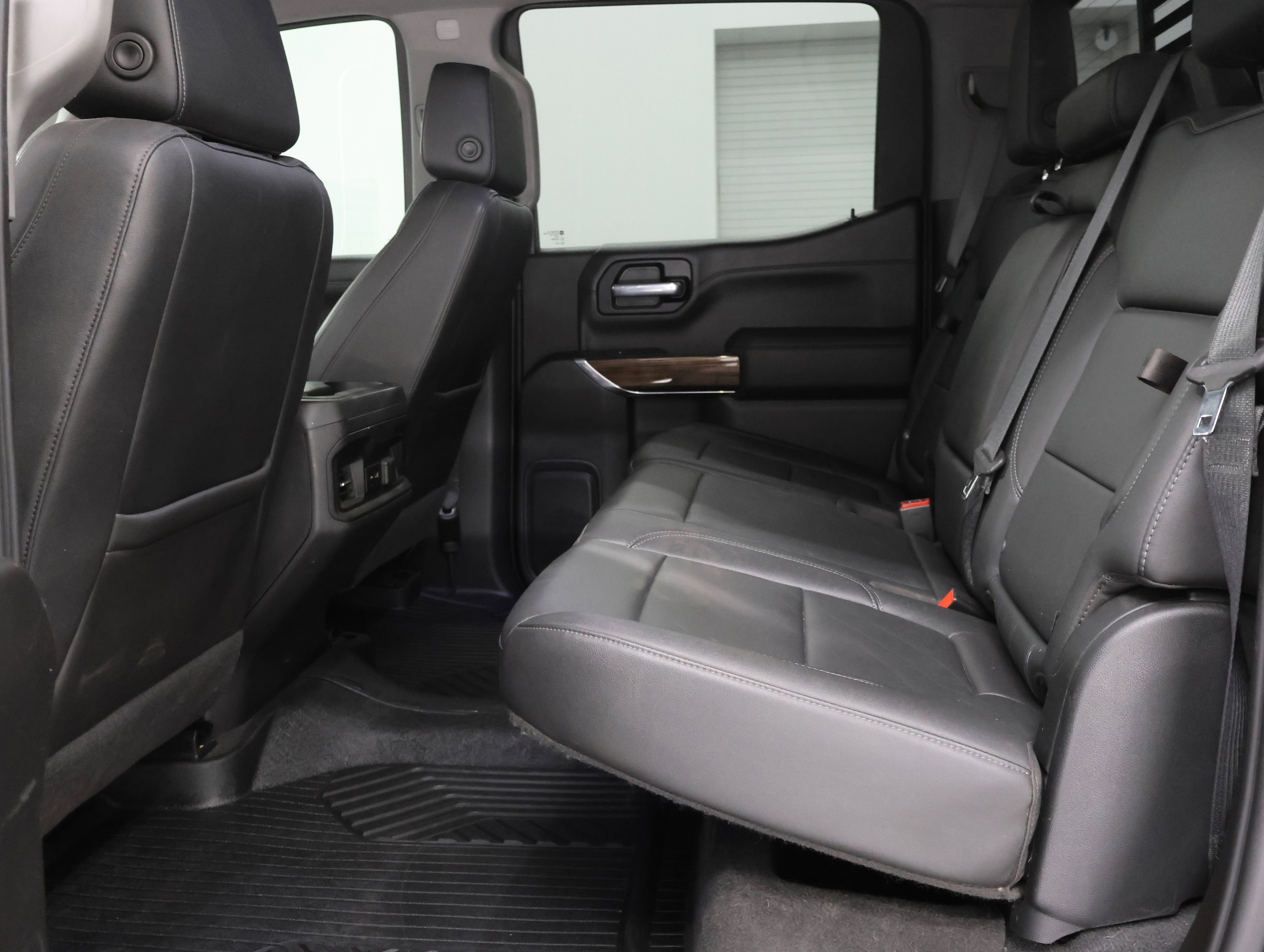 Used 2021 Chevrolet Silverado 1500 LT Trail Boss w/ Convenience Package II image 10