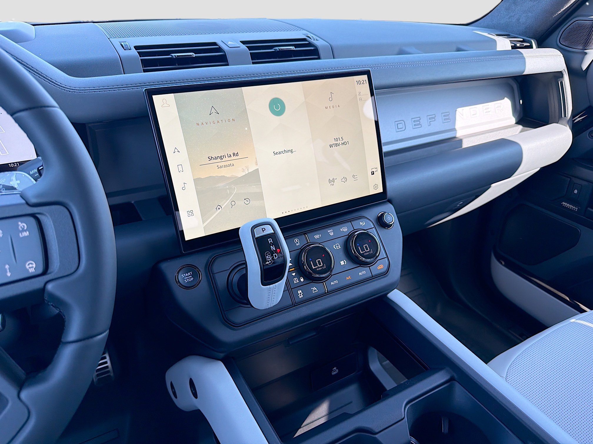 New 2026 Land Rover Defender 110 OCTA image 28