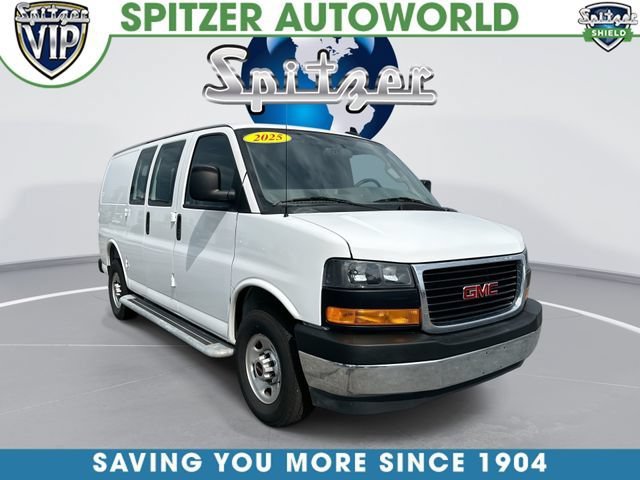 Used 2025 GMC Savana 2500 w/ Driver Convenience Package RWD video 1