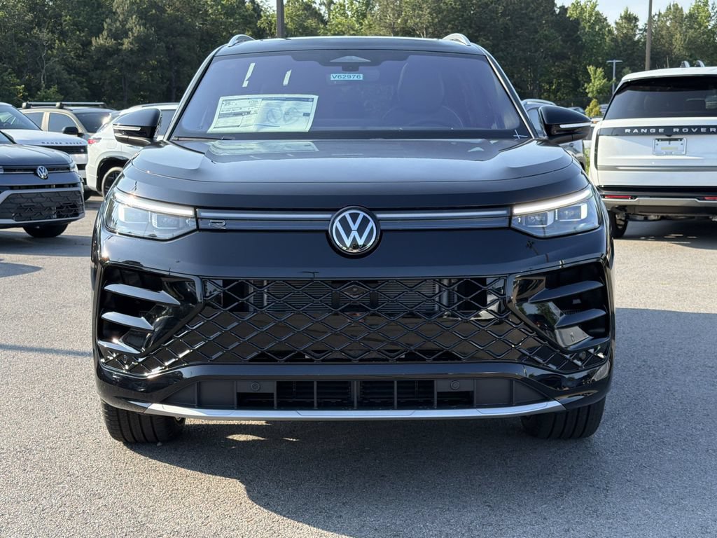 New 2026 Volkswagen Tiguan SEL R-Line AWD/4WD image 8