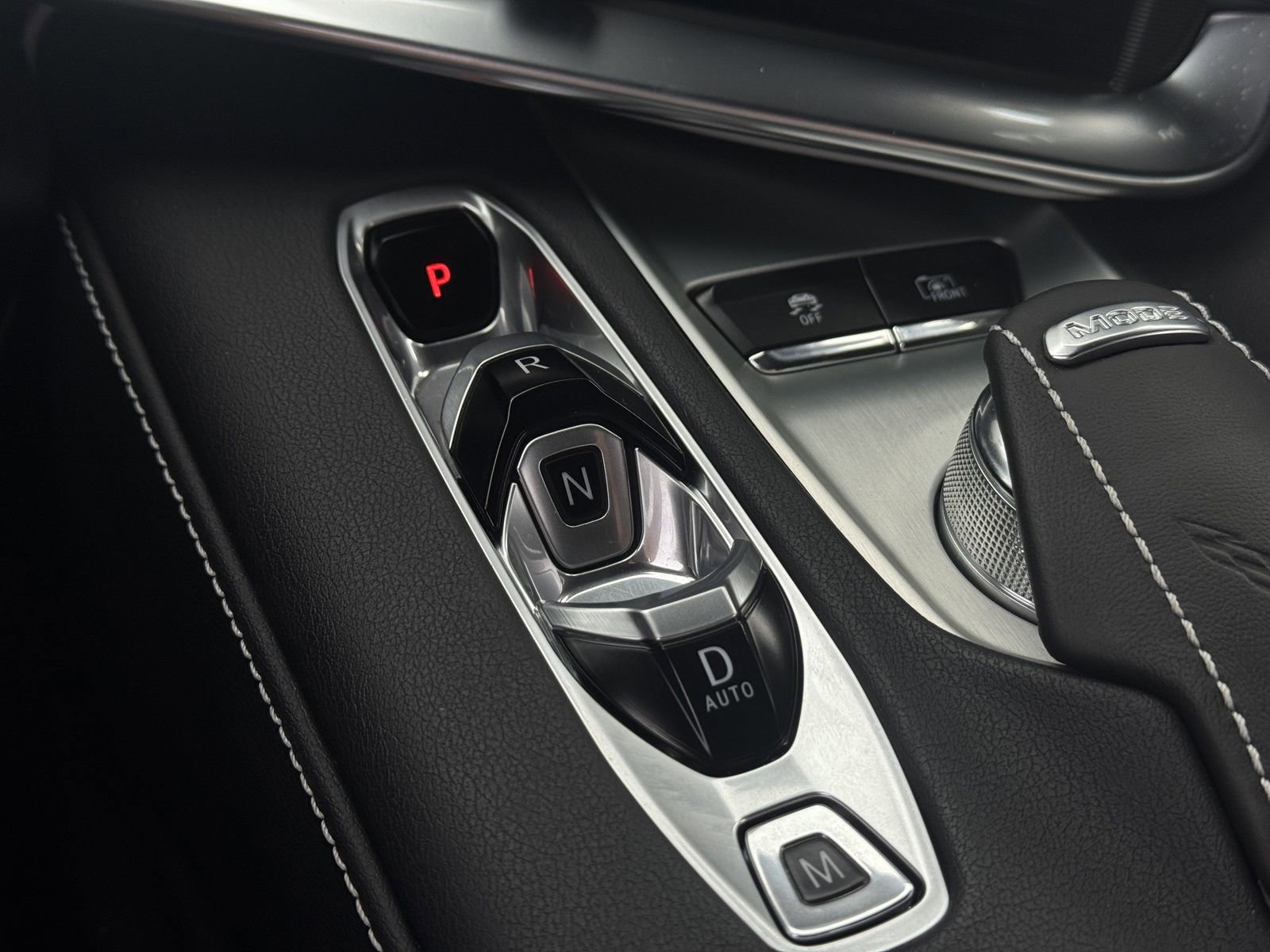 Used 2024 Chevrolet Corvette Stingray Preferred Cpe w/ 2LT RWD image 19