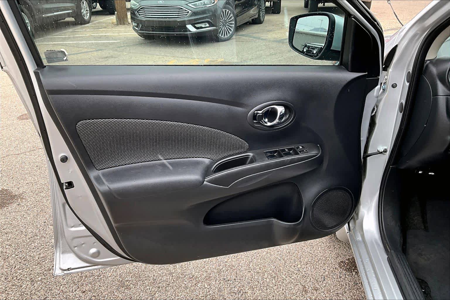 Used 2019 Nissan Versa SV w/ SV Special Edition Package FWD image 21