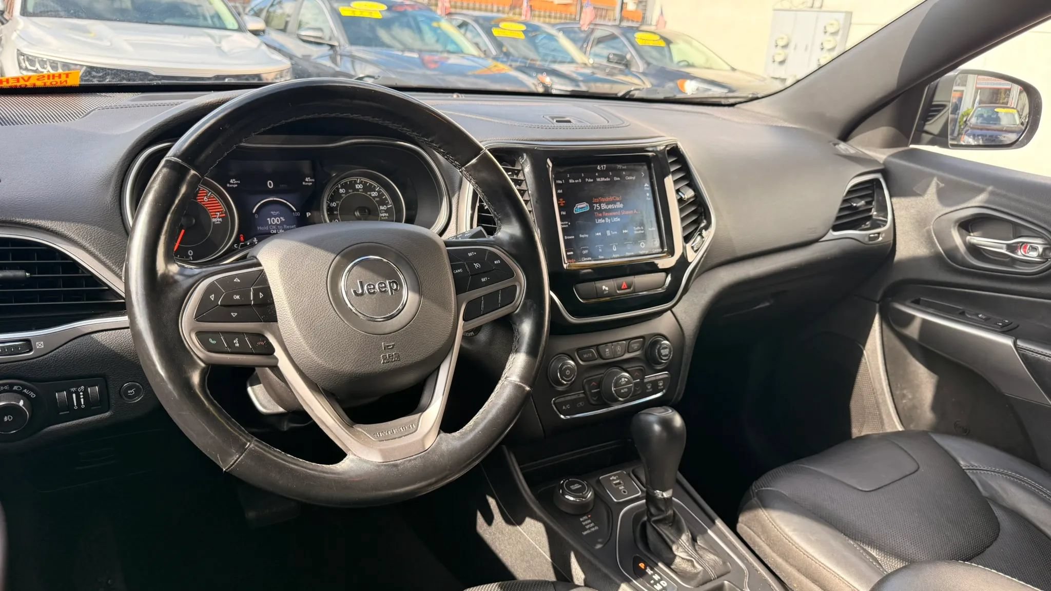 Used 2020 Jeep Cherokee High Altitude AWD/4WD image 17