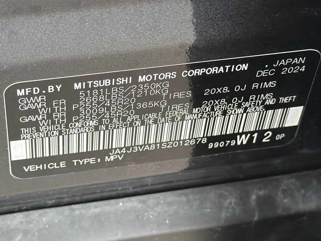 Used 2025 Mitsubishi Outlander SE FWD image 34