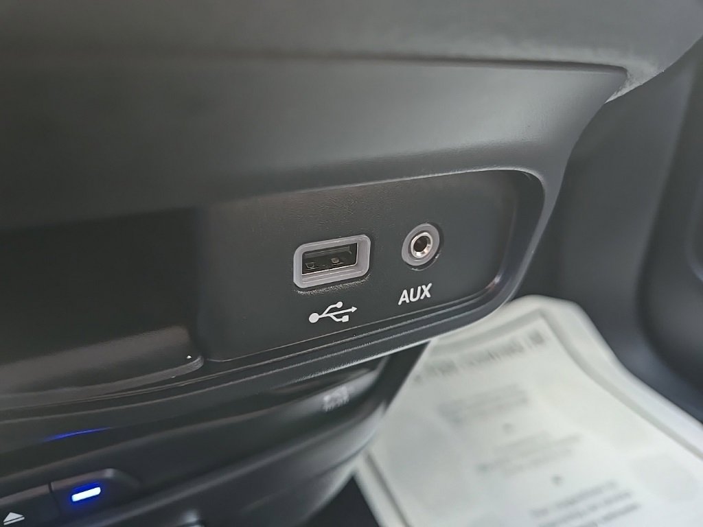 Used 2020 Chrysler Pacifica Limited w/ Advanced Safetytec Group image 64