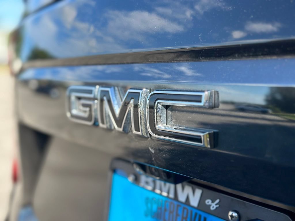 Used 2023 GMC Yukon XL Denali Ultimate AWD/4WD image 15
