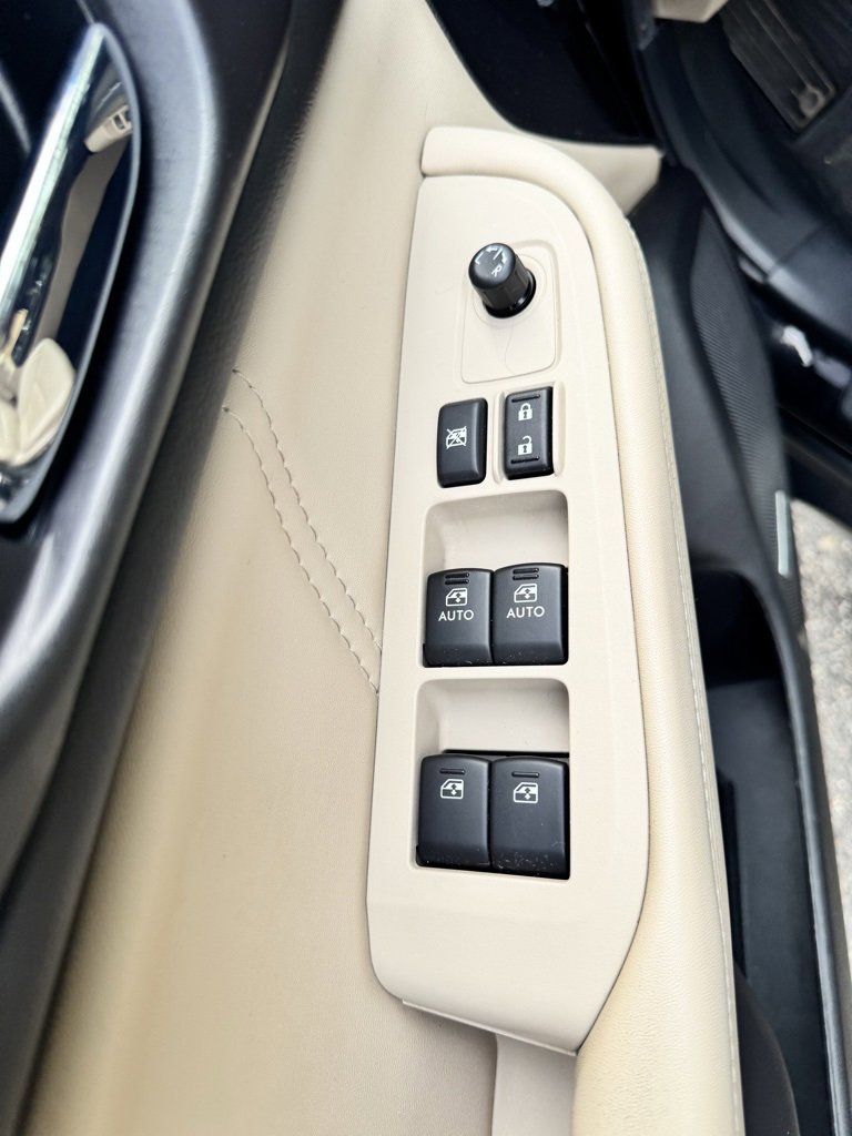 Used 2019 Subaru Outback 2.5i Limited w/ Popular Package #2 image 17