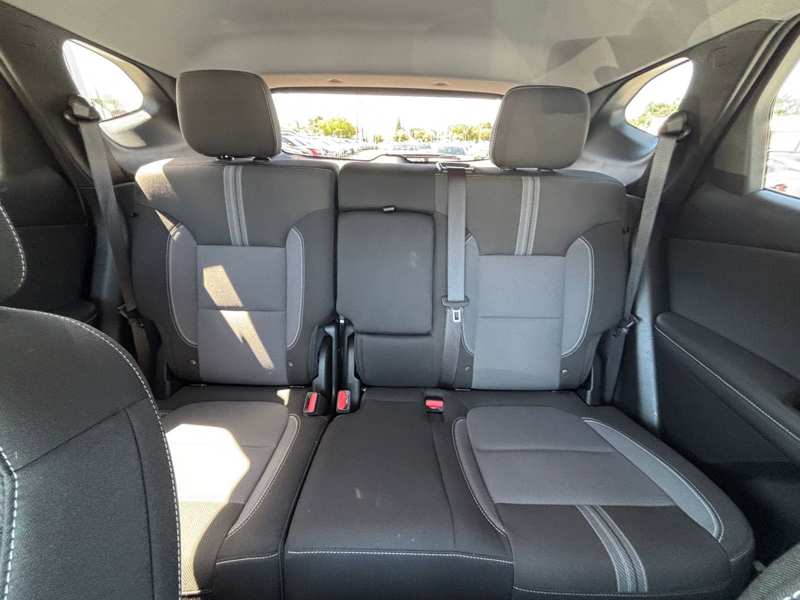 Used 2025 Chevrolet Blazer LT image 40