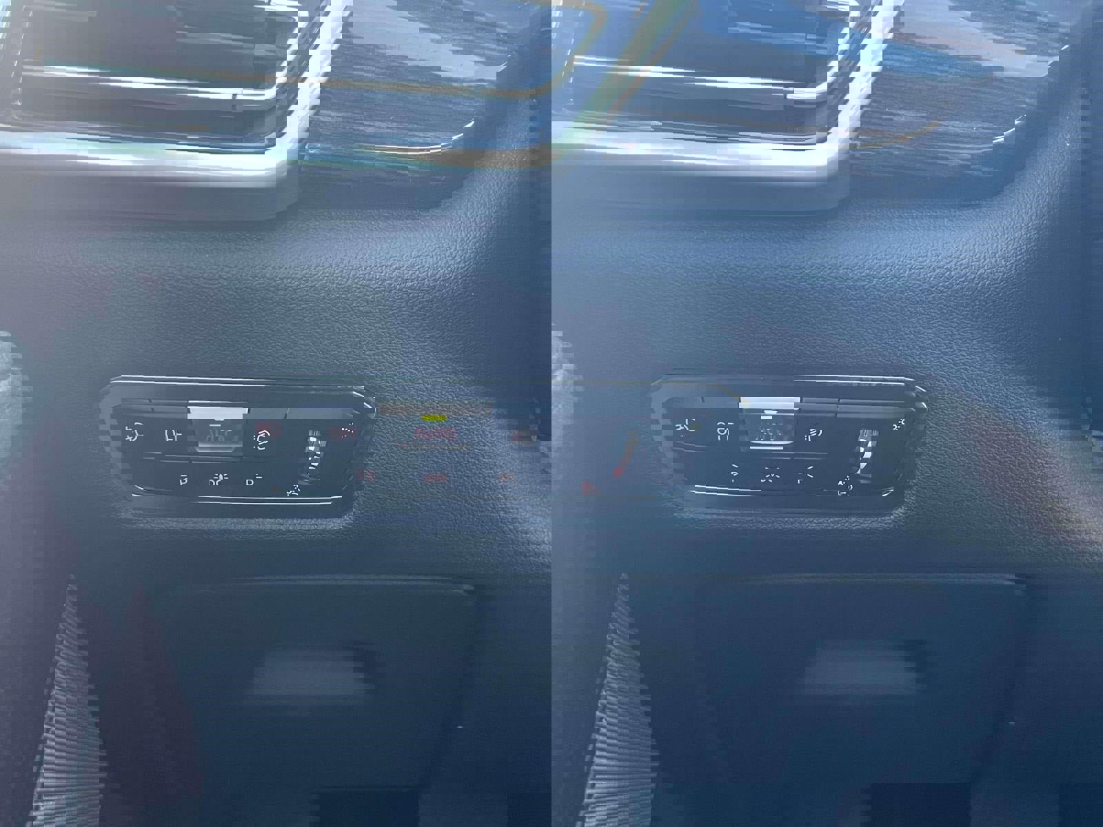 Used 2020 BMW X5 xDrive40i w/ Convenience Package image 21