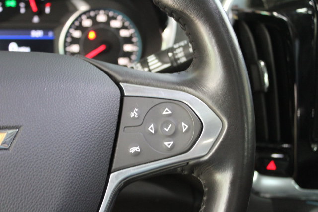 Used 2021 Chevrolet Traverse LT AWD/4WD image 17
