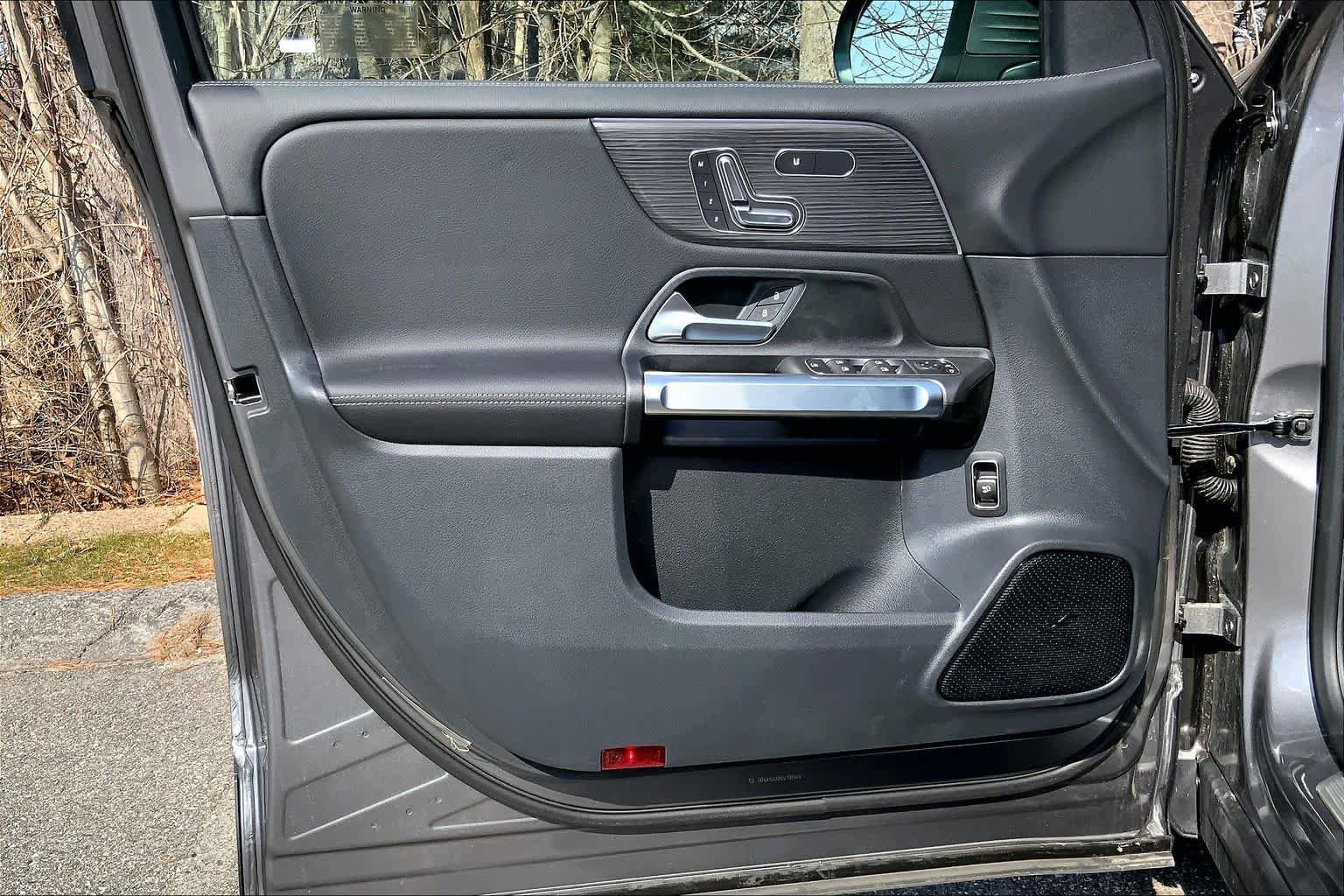 New 2026 Mercedes-Benz GLB 250 4MATIC image 14