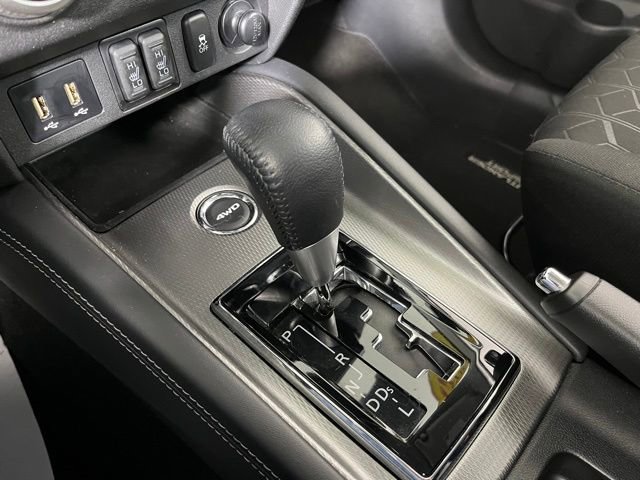 Used 2021 Mitsubishi Outlander Sport SE AWD/4WD image 28