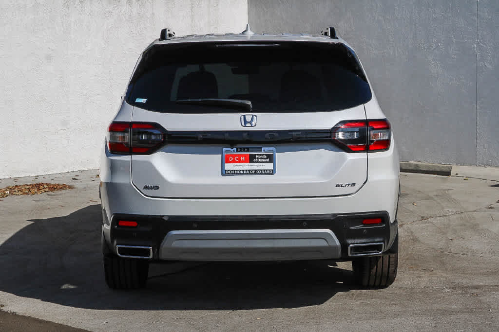 Used 2023 Honda Pilot Elite image 5