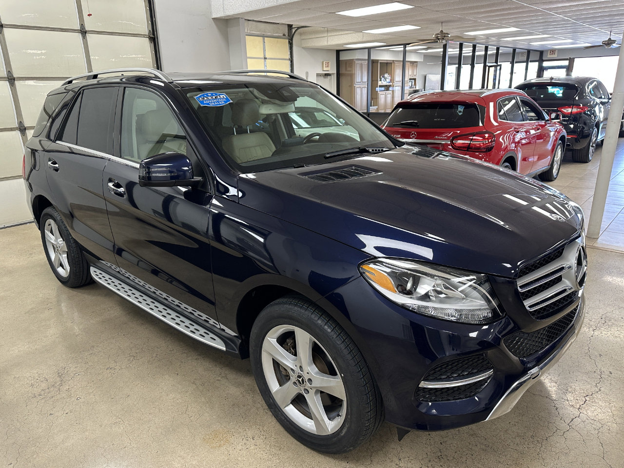 Used 2018 Mercedes-Benz GLE 350 image 2