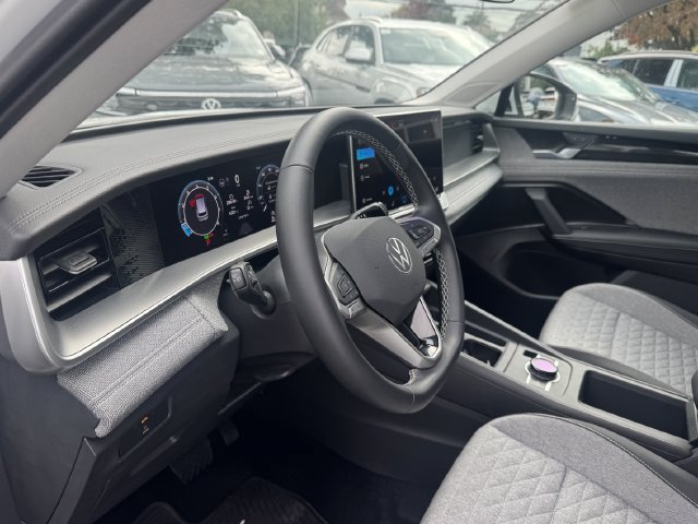 Used 2026 Volkswagen Tiguan S AWD/4WD image 25