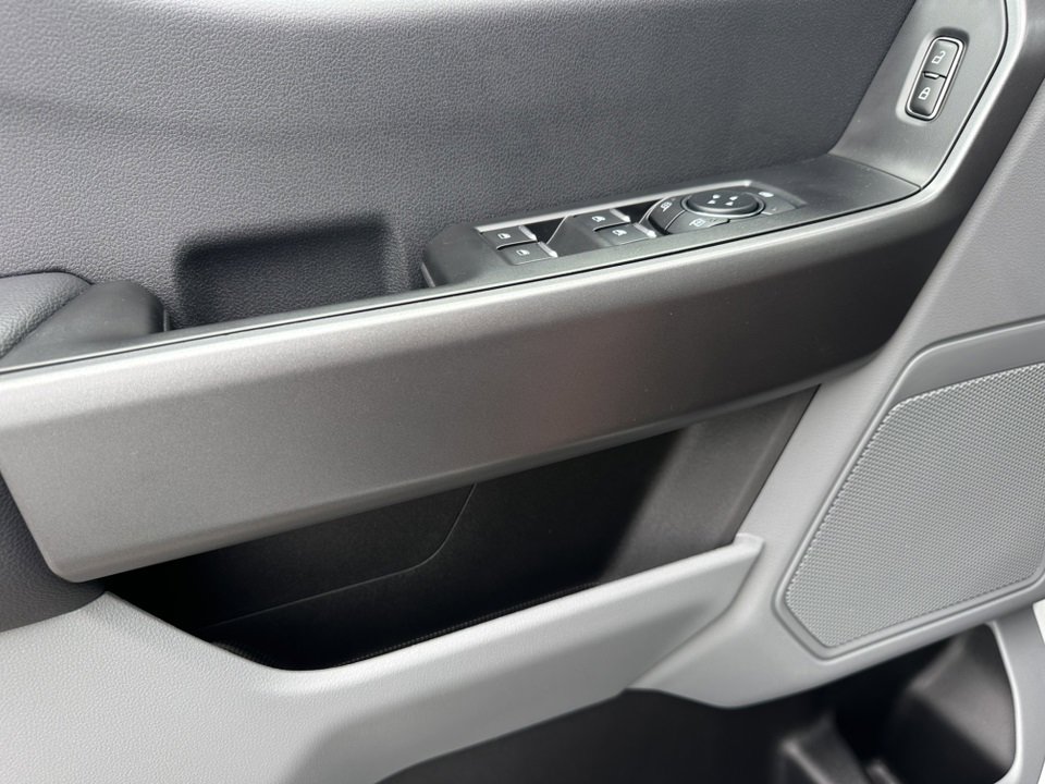 New 2025 Ford F250 XLT w/ FX4 Off-Road Package image 35