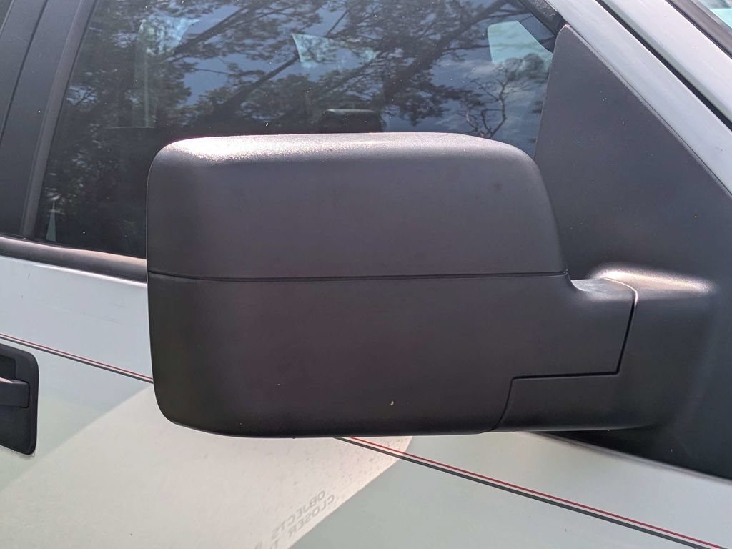 Used 2005 Ford F150 XLT AWD/4WD image 10