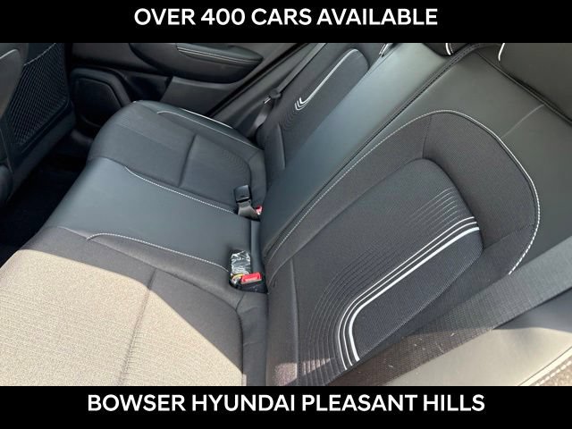 New 2026 Hyundai Venue SEL FWD image 5