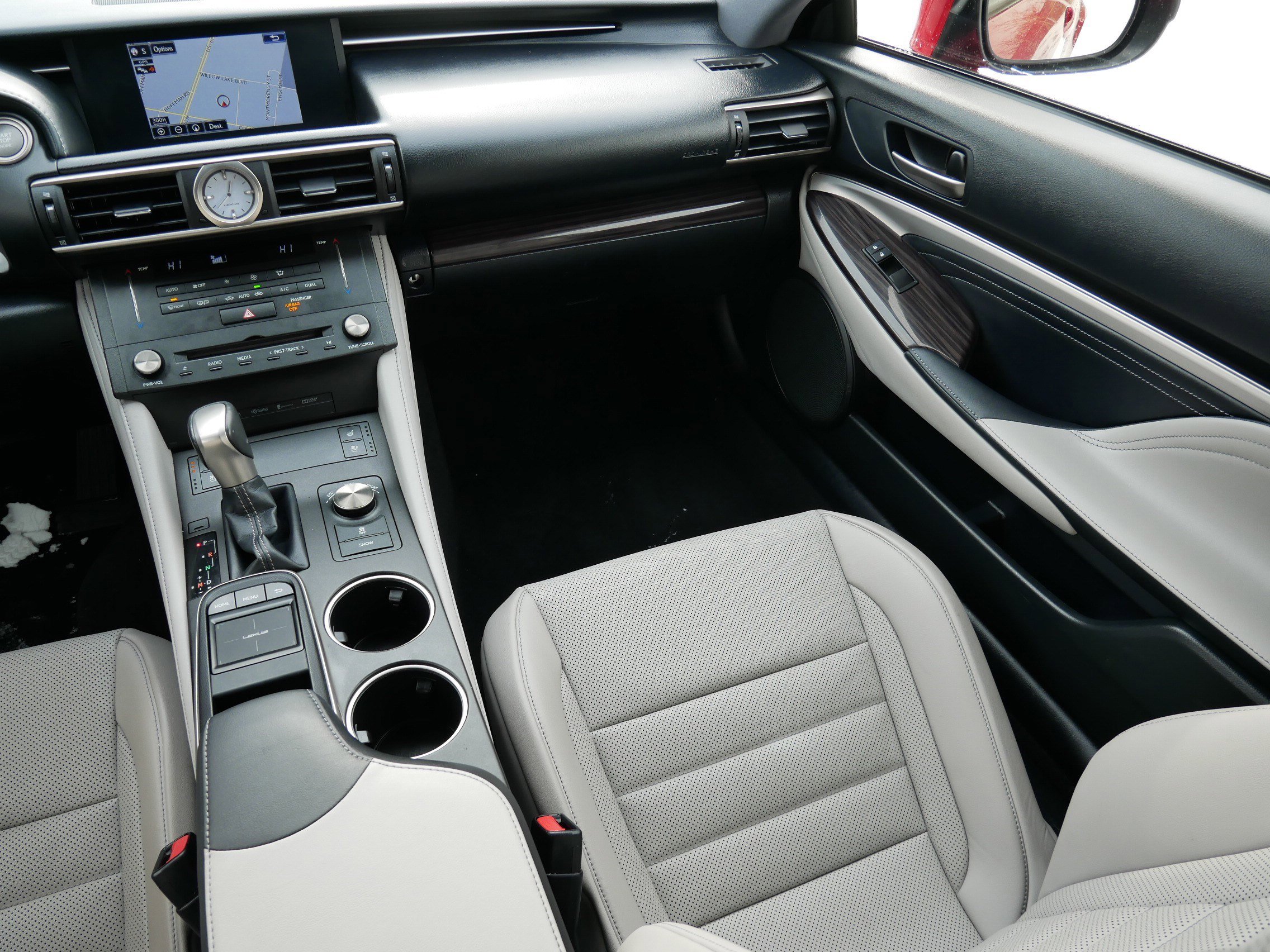 Used 2015 Lexus RC 350 AWD image 11