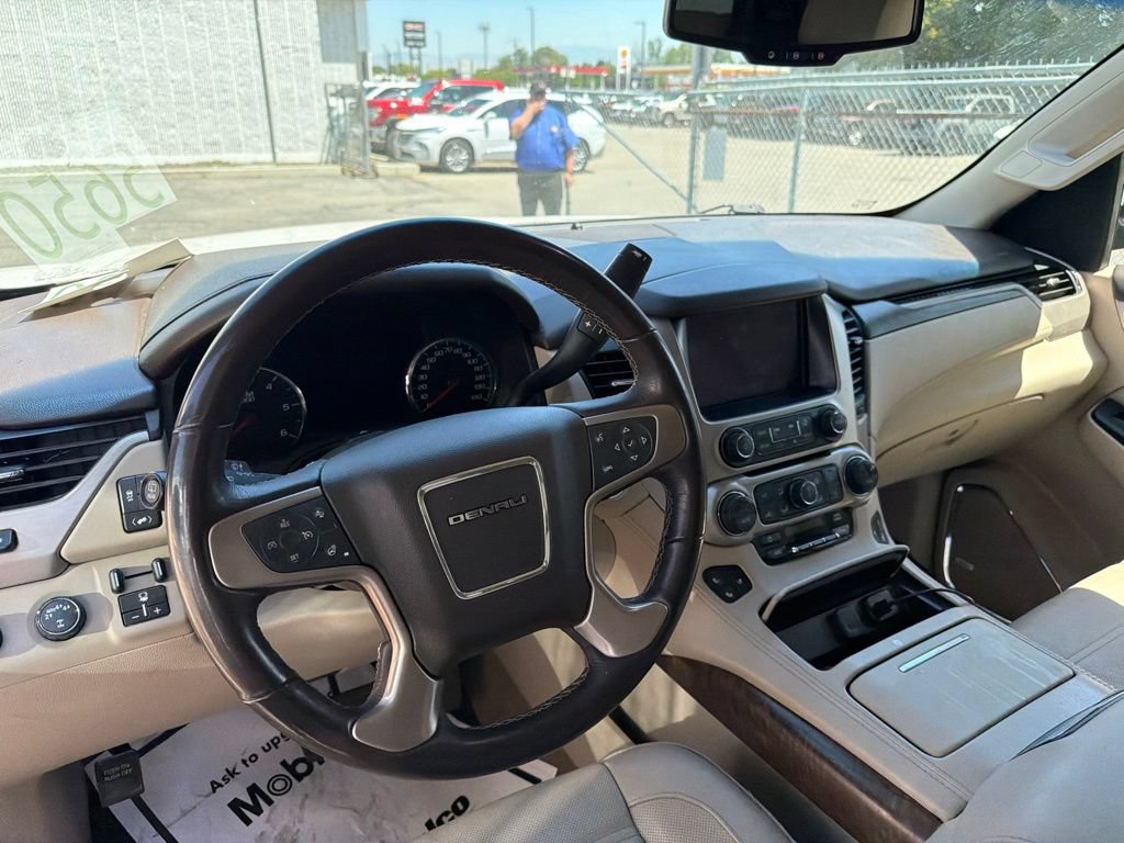 Used 2018 GMC Yukon XL Denali w/ Open Road Package AWD/4WD image 12