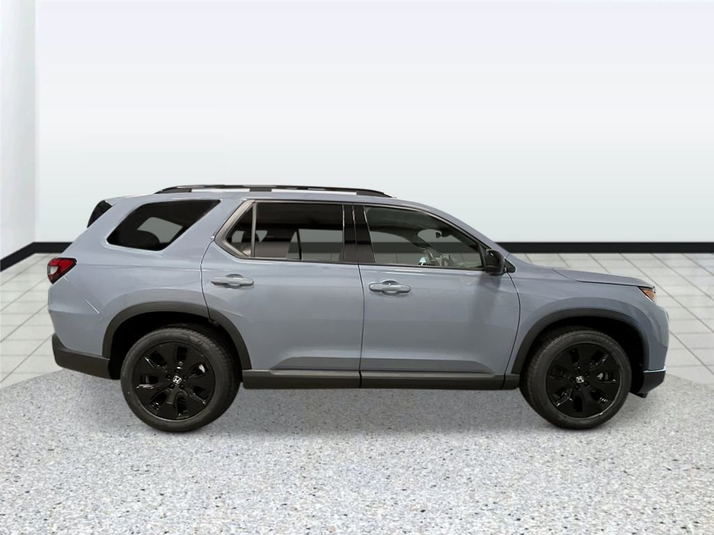 New 2026 Honda Pilot Black Edition image 2