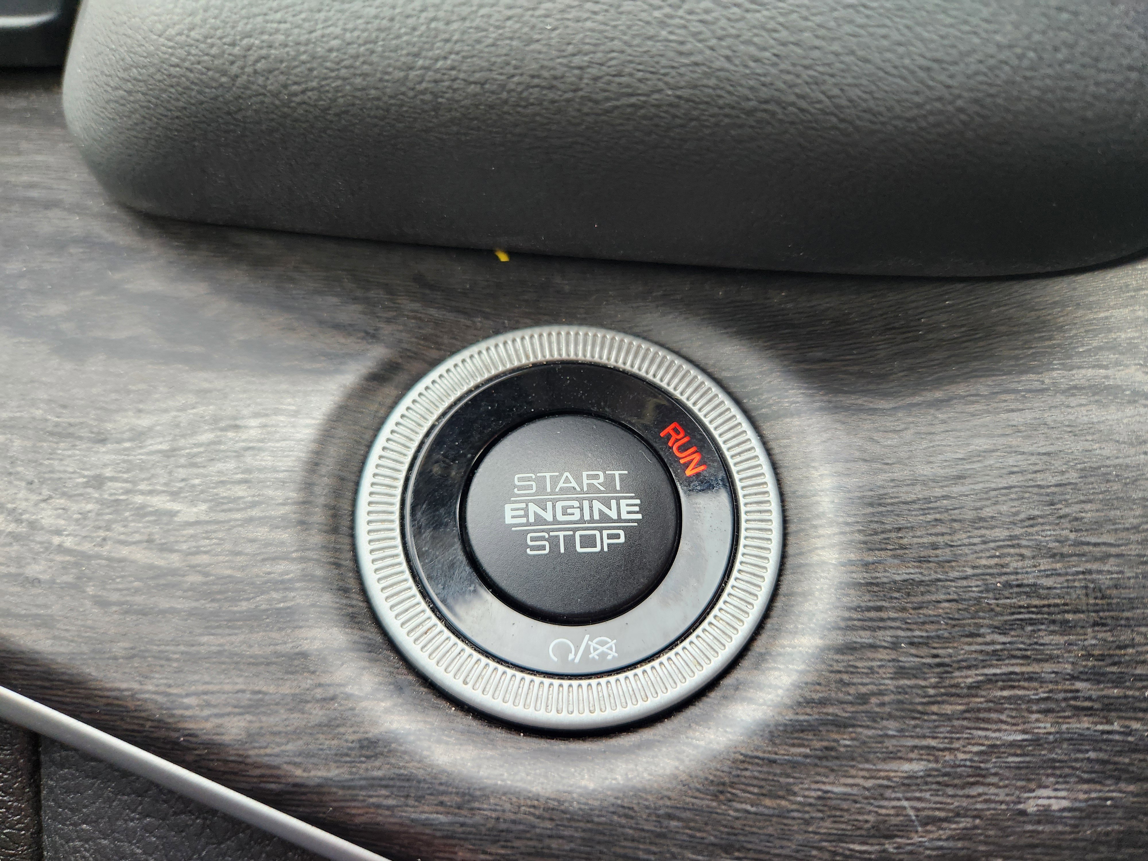 Used 2023 Jeep Grand Cherokee Limited w/ Trailer Tow Prep Group (B) image 27