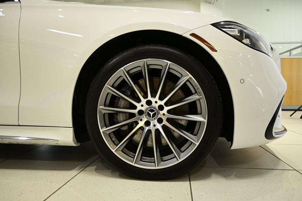 Certified 2024 Mercedes-Benz S 580e 4MATIC Sedan image 9