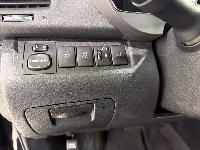 Used 2013 Toyota Highlander Limited AWD/4WD image 12