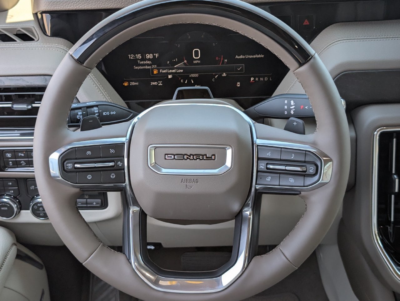 New 2027 GMC Yukon Denali w/ Advanced Technology Package AWD/4WD image 10