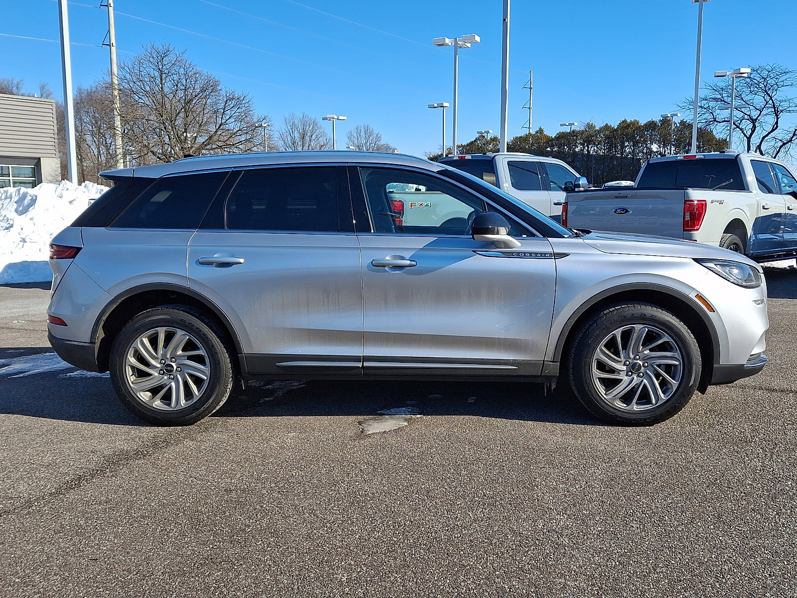 Used 2020 Lincoln Corsair FWD image 12