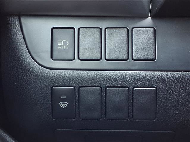 Used 2019 Toyota Highlander LE image 21