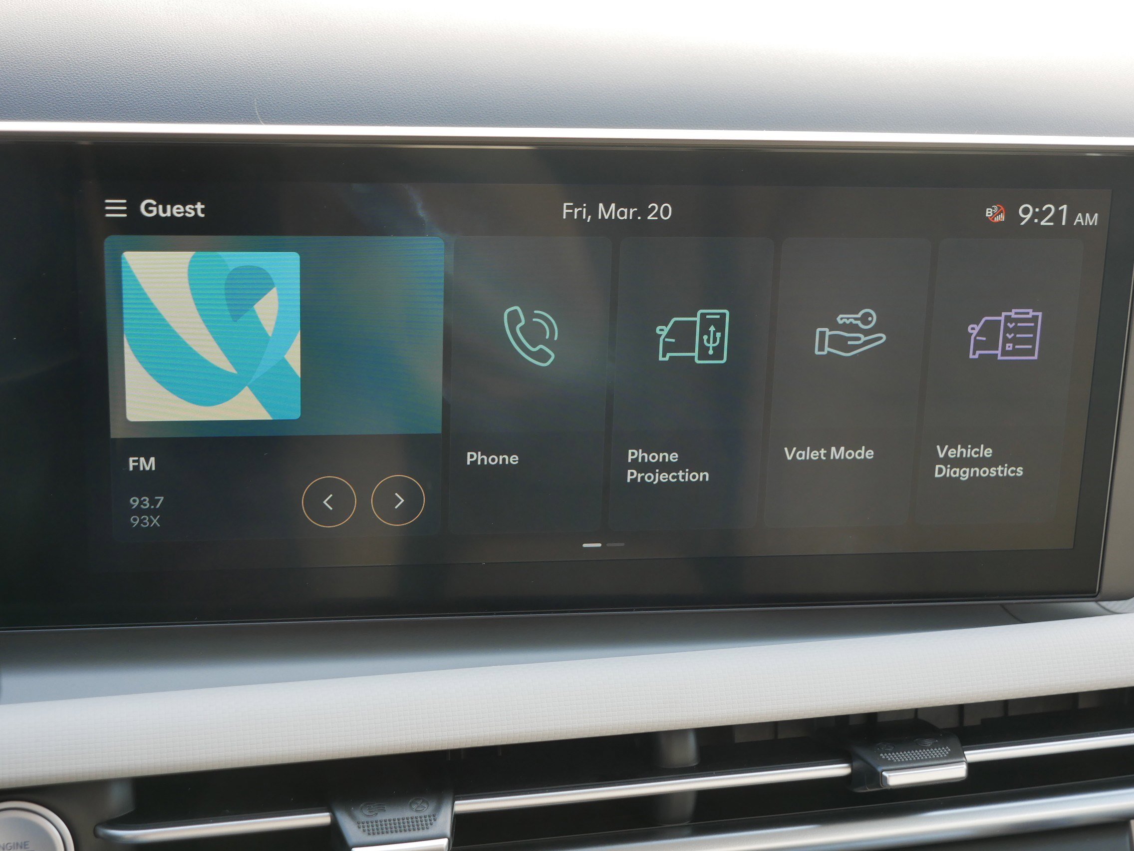 Certified 2025 Hyundai Tucson SE image 22