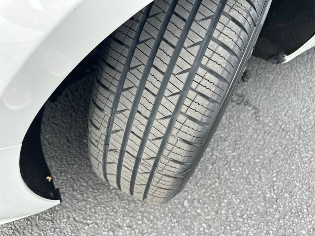 Used 2024 Chevrolet Malibu LT FWD image 29