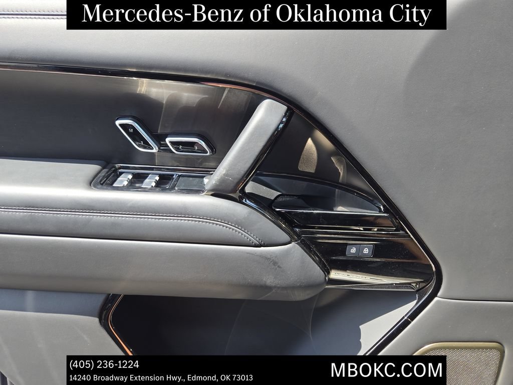 Used 2024 Land Rover Range Rover SV AWD/4WD image 19