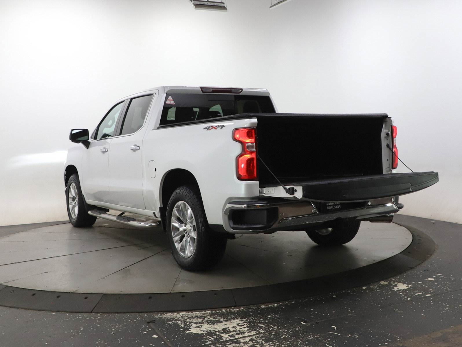 Used 2020 Chevrolet Silverado 1500 LTZ w/ LTZ Plus Package image 17