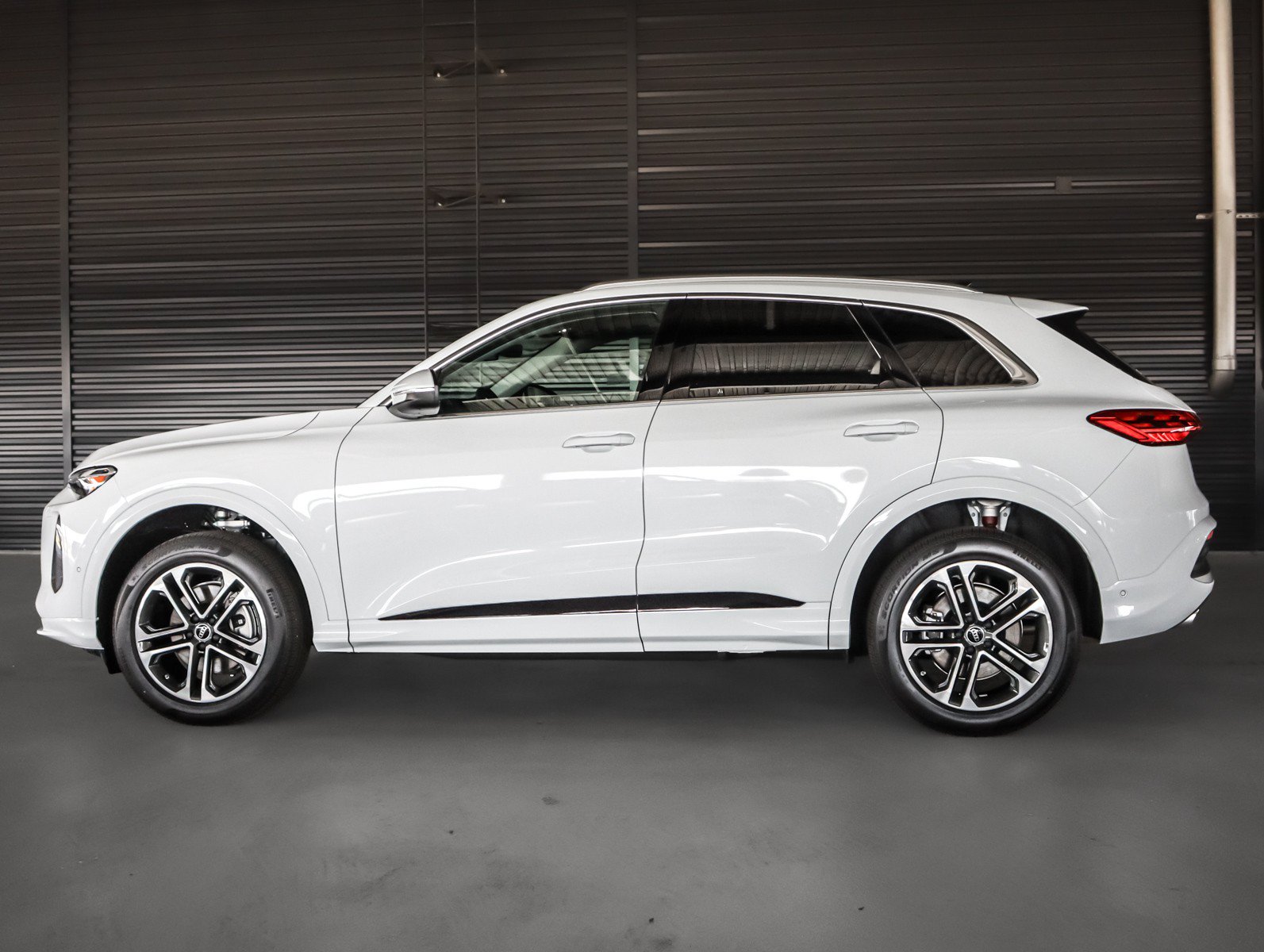 New 2026 Audi Q5 Premium AWD/4WD image 14